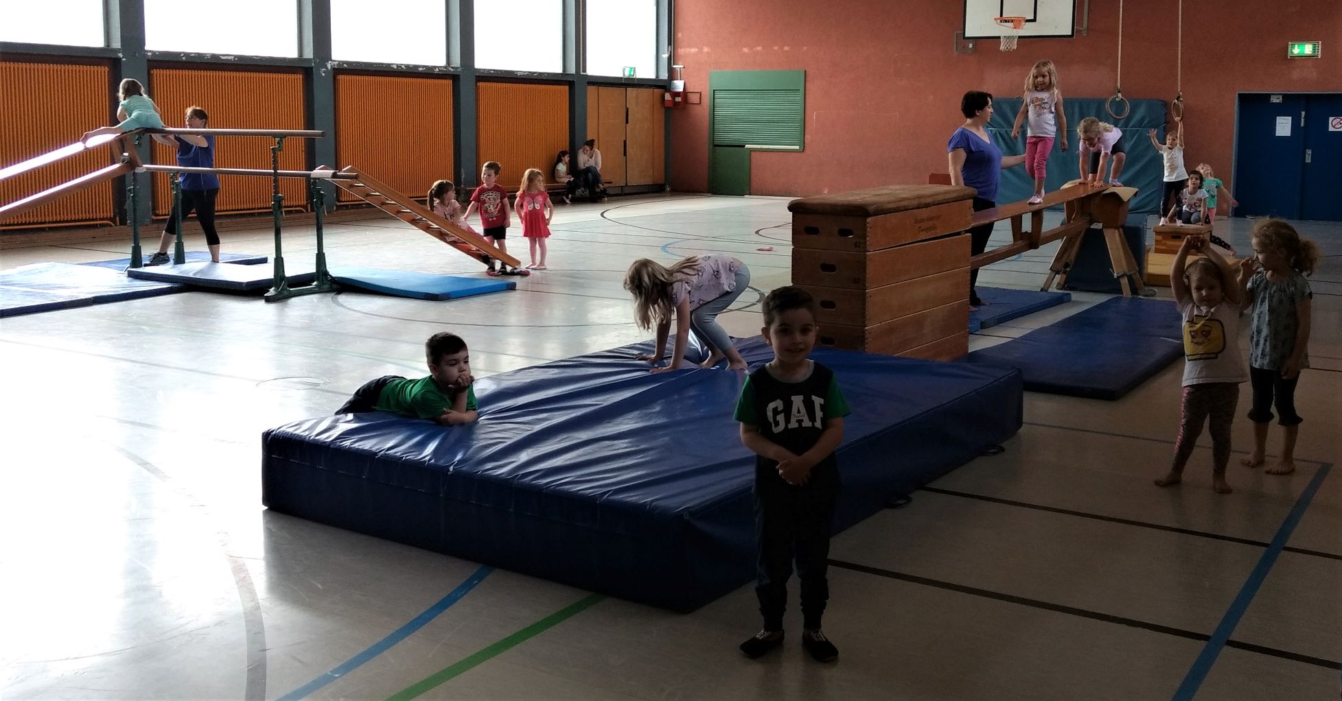 Kleinkindturnen 3 5 Jahre 002